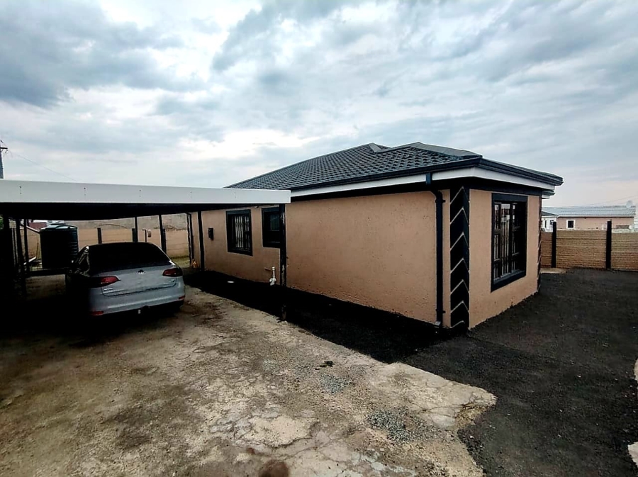 3 Bedroom Property for Sale in Mdantsane Nu 17 Eastern Cape
